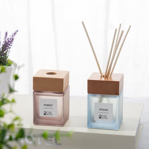 rattan fragrance / diffuser