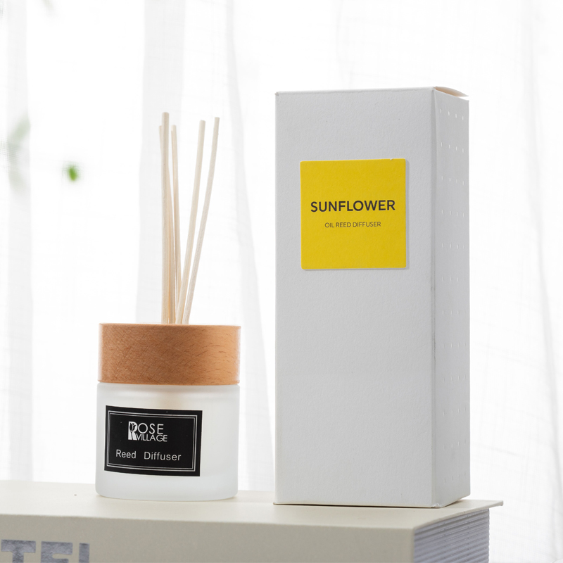 rattan fragrance / diffuser