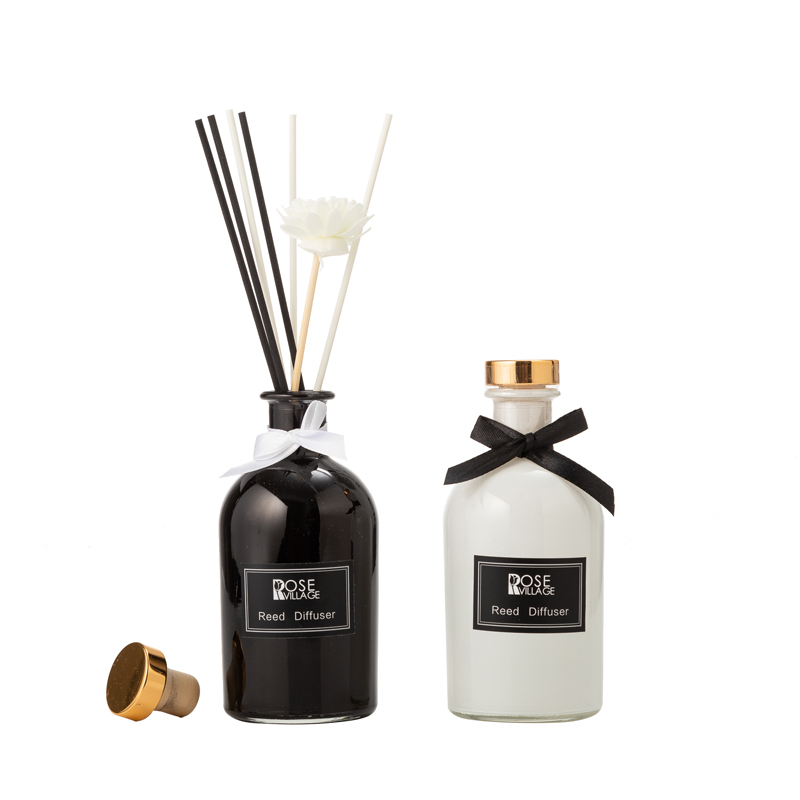 rattan fragrance / diffuser